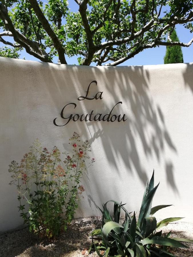Bed and Breakfast La Goutadou Cabannes Экстерьер фото