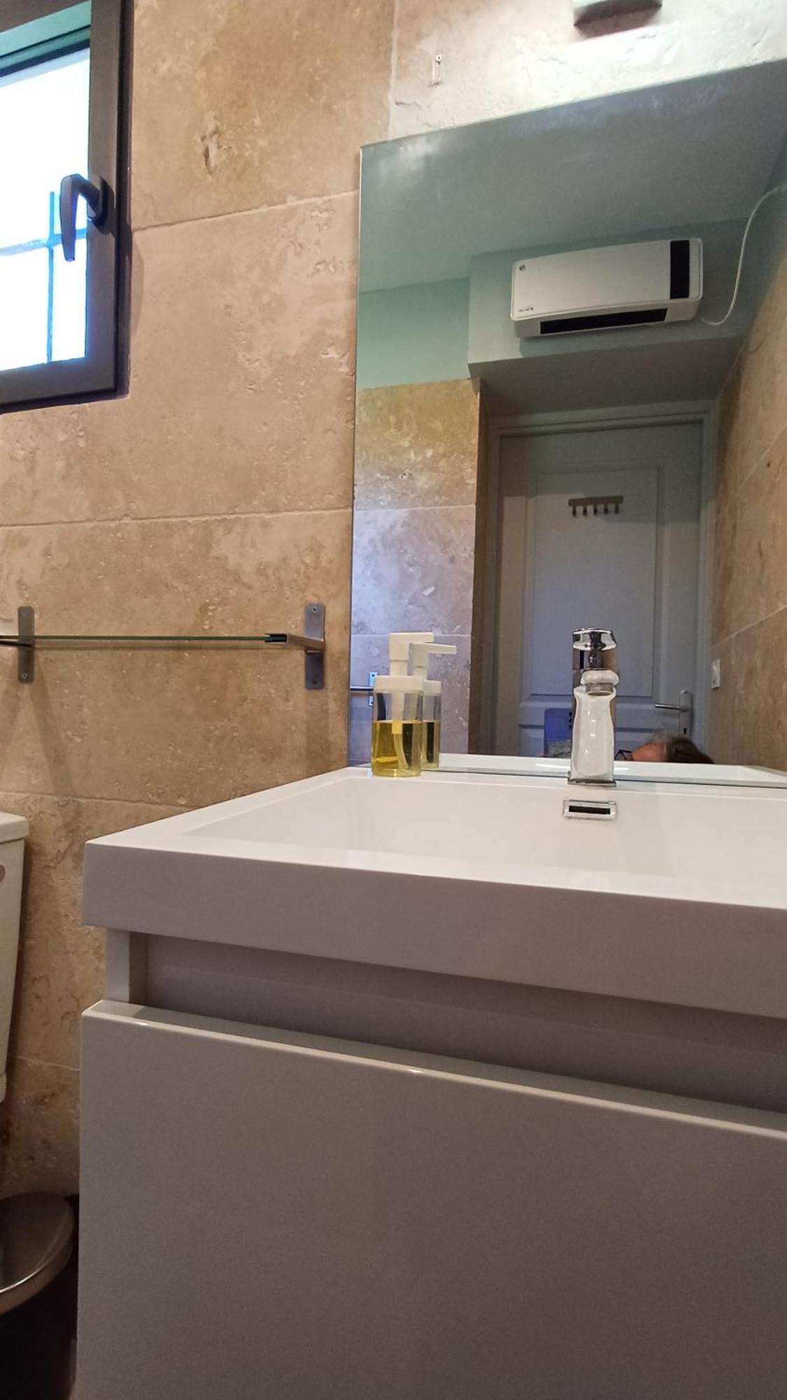 Bed and Breakfast La Goutadou Cabannes Экстерьер фото